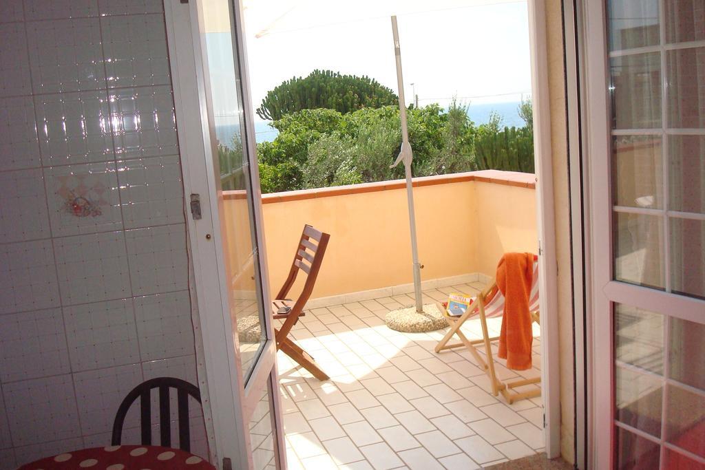 קלברנרדו Cala Bernardo Apartment מראה חיצוני תמונה